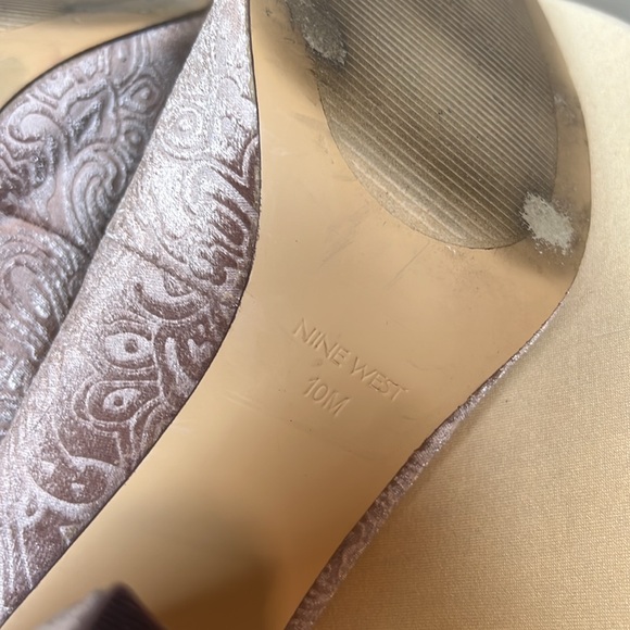 Nine West Jacquard Velvet Heels - Picture 7 of 10